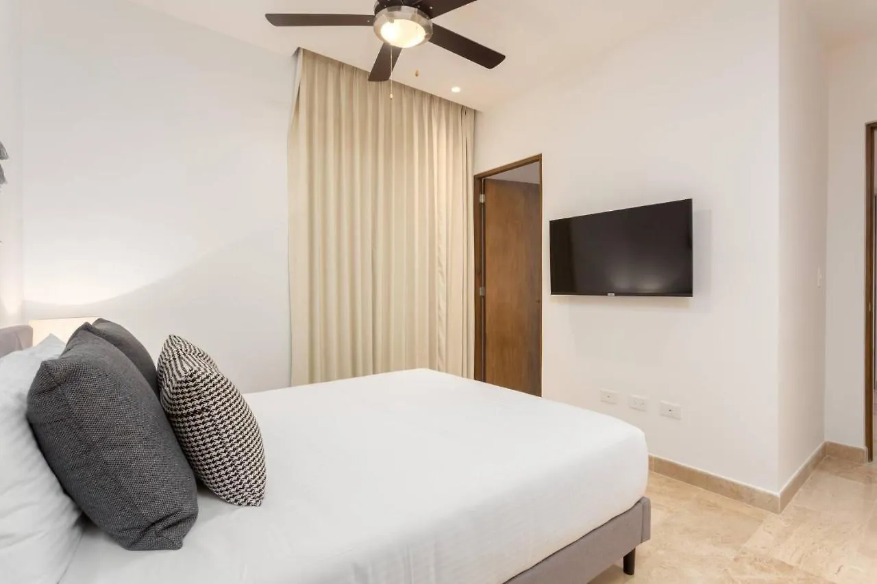 New Condo In Nice Vacation Complex - 5 People Playa del Carmen