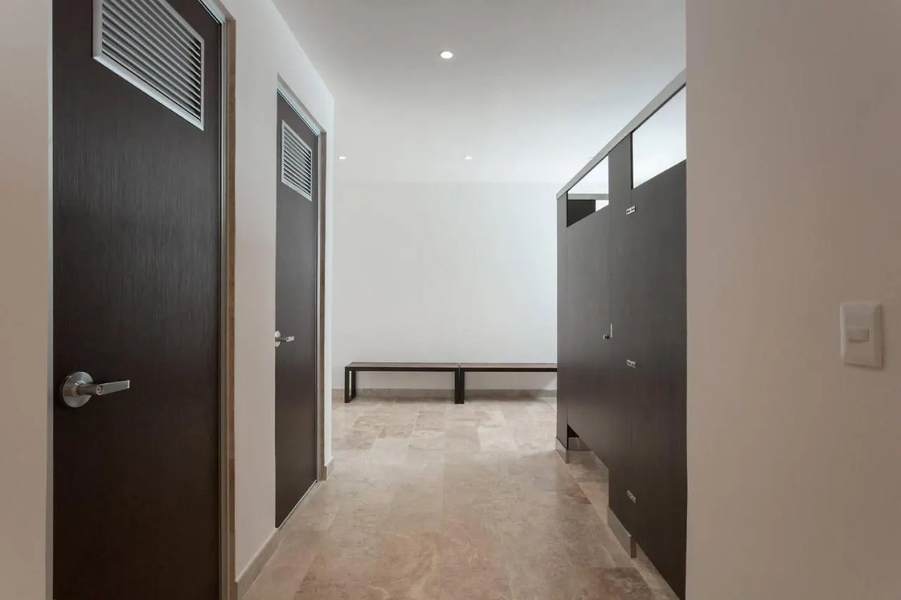 New Condo In Nice Vacation Complex - 5 People Playa del Carmen Nyaraló