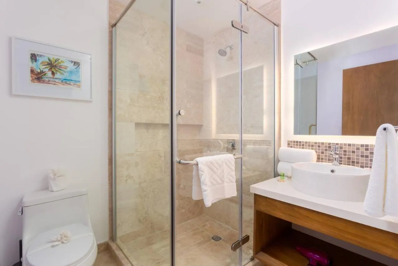 Nyaraló New Condo In Nice Vacation Complex - 5 People Playa del Carmen